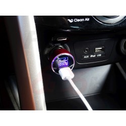 CZERWONA ŁADOWARKA POD GNIAZDO ZAPALNICZKI 2x USB QC 3.0 12V / 24V + WOLTOMIERZ