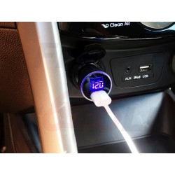 SREBRNA ŁADOWARKA POD GNIAZDO ZAPALNICZKI 2x USB QC 3.0 12V / 24V + WOLTOMIERZ